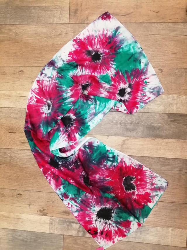 Etole de soie Elsa Fushia vert