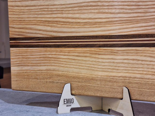 PLANCHE À DÉCOUPER N°134