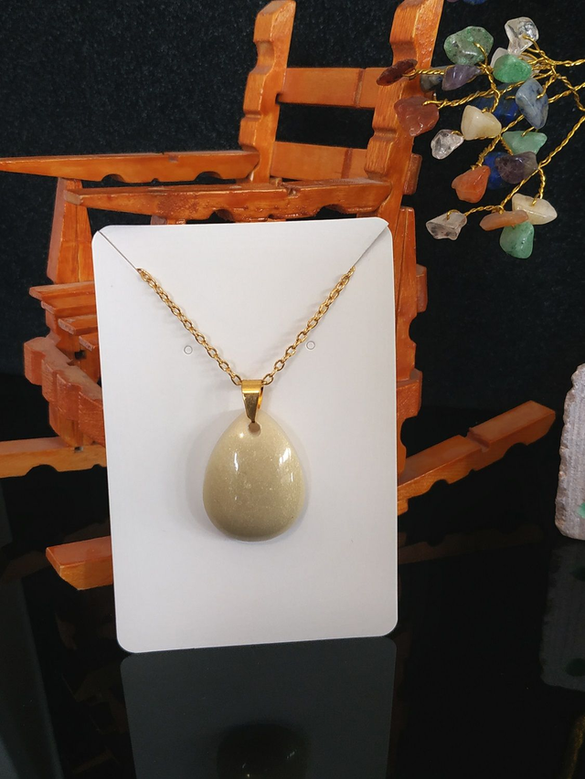 Collier goutte d'eau pailleté or