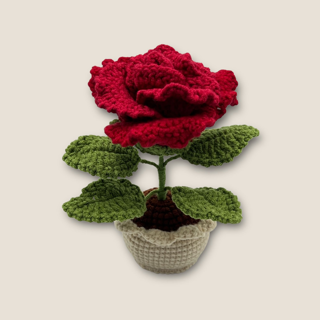 Rosier décoratif avec pot