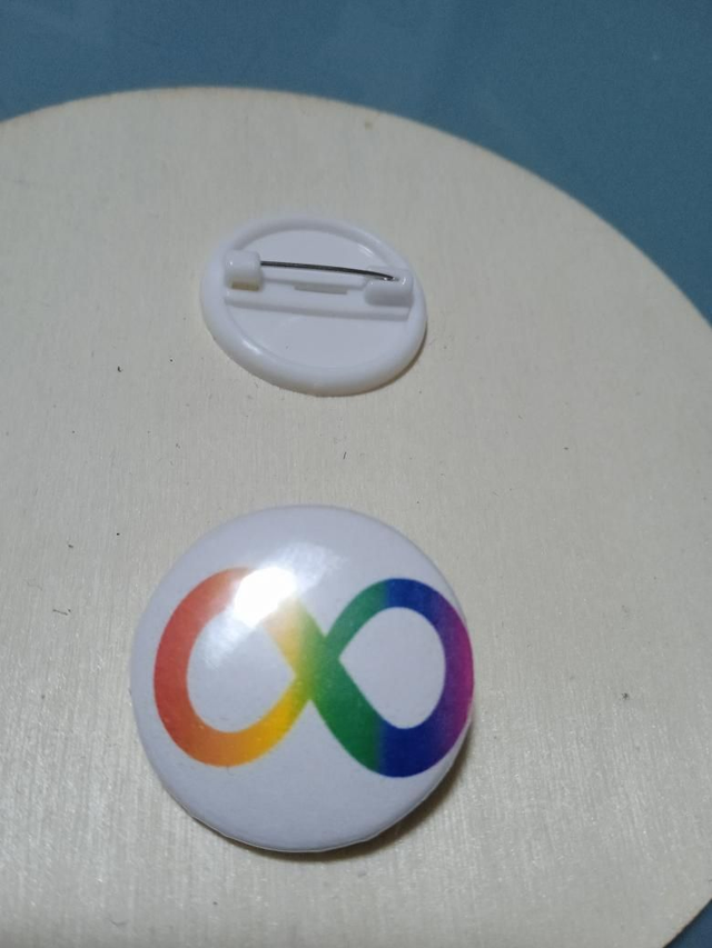 Badge à thème Autisme