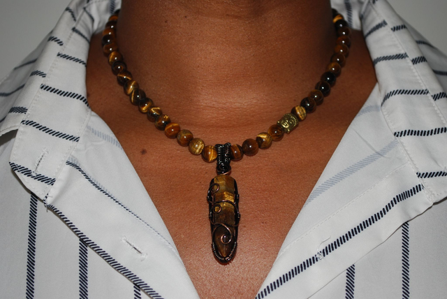 Collier œil de tigre 