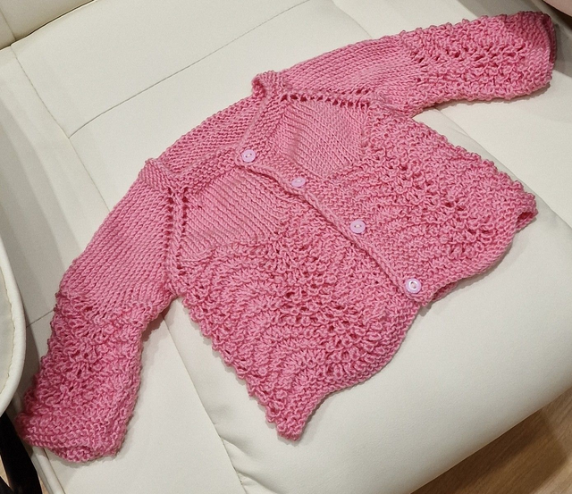 Süsse Baby-Strickweste – 100% Hypoallergen 0-1 Monate
