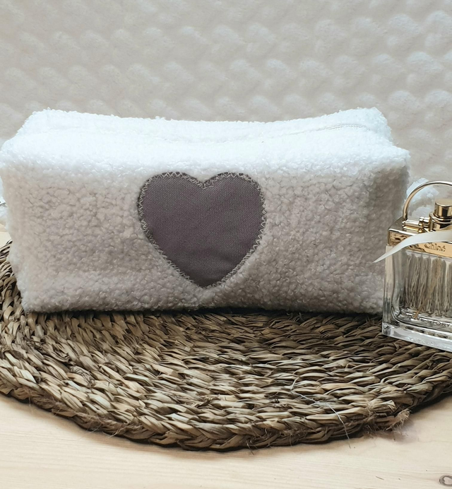 Trousse de toilette bouclette veronpiotcreation 
