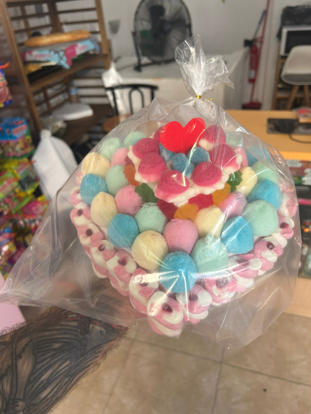 “Corazón Goloso” – Tarta de chuches