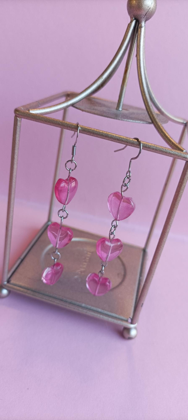 Ystävänpäivän korvakorut