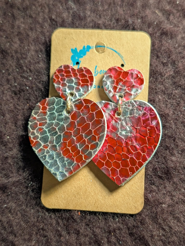 Boucles d'oreilles Louise fushia lo052