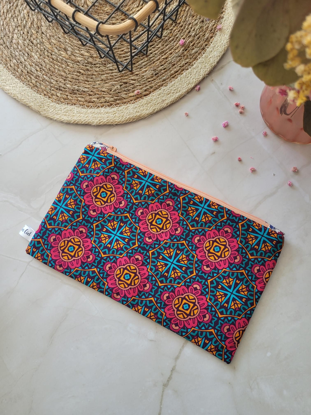 Pochette zippée kaléidoscope 
