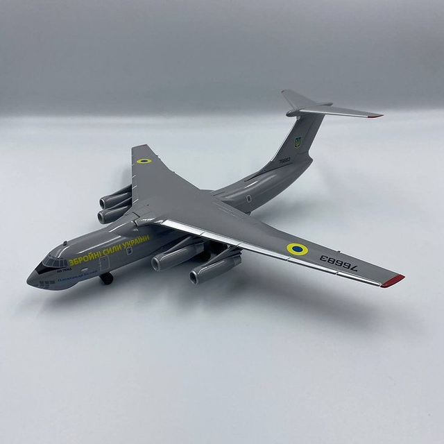 1/200 Iljuschin Il-76MD Ukrainian Army #76683 "Oleksandr Bielyi"