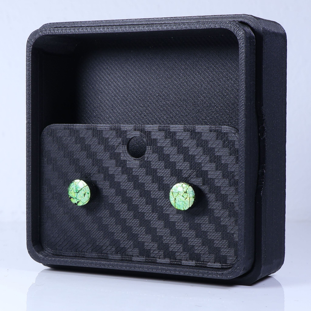 Hypoallergenic Vibrant Electric Cracked Dark Purple Polymer Clay Plastic Rubber Back Stud Earrings With Designer Carbon Fiber Jewellery Box (1)