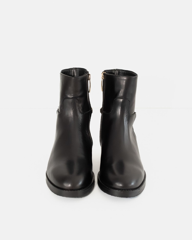 Stivaletti stile cavallerizza in vitello