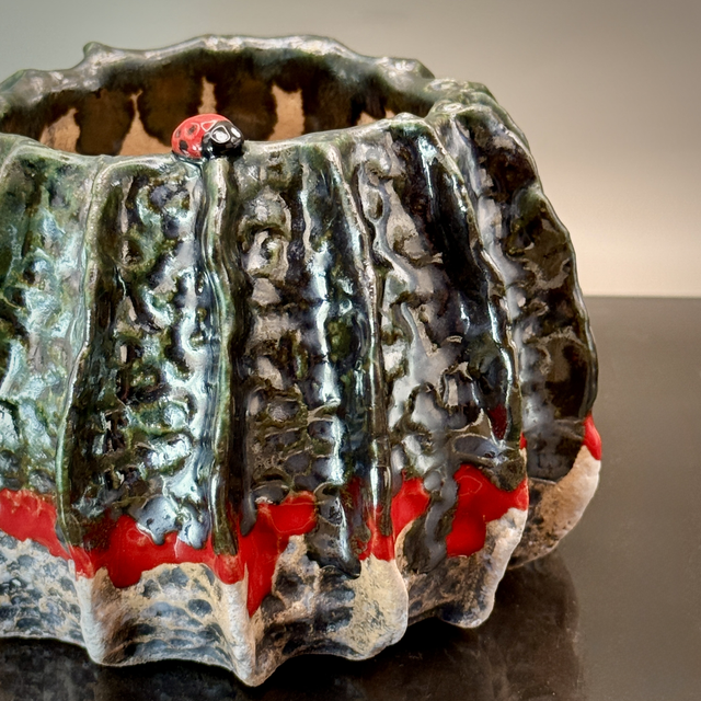 Ladybird ceramic pot