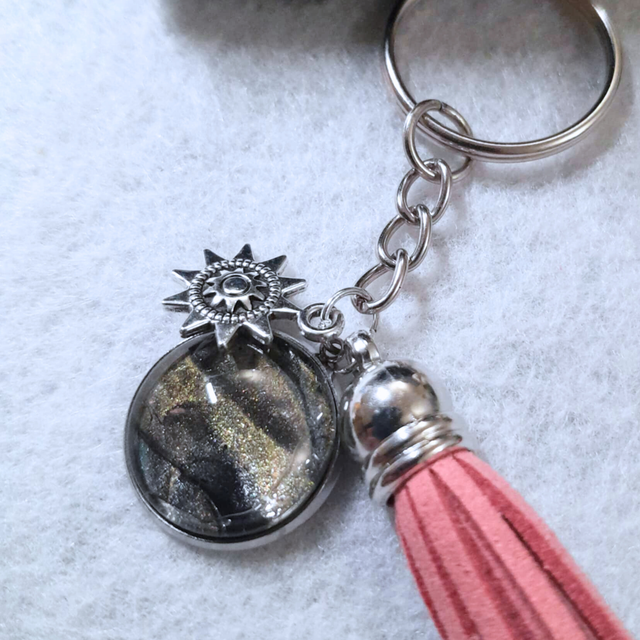 GOLDEN SHADOW - Porte-clés - Gland rose