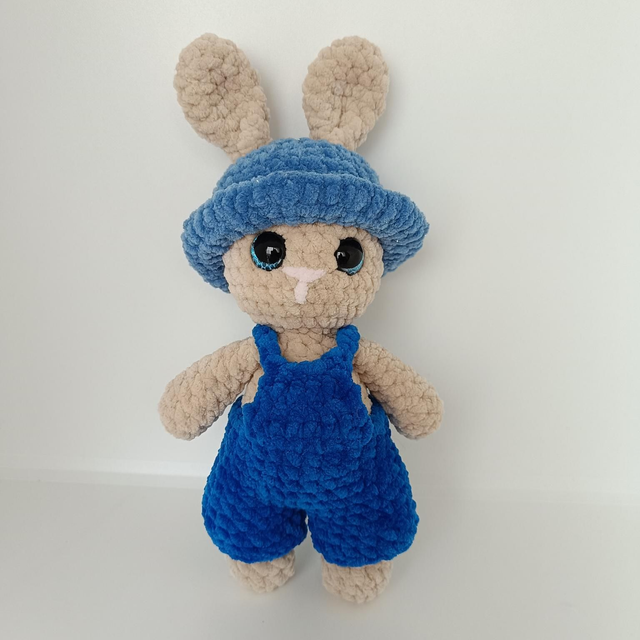 Lapin en salopette 🐇🧵