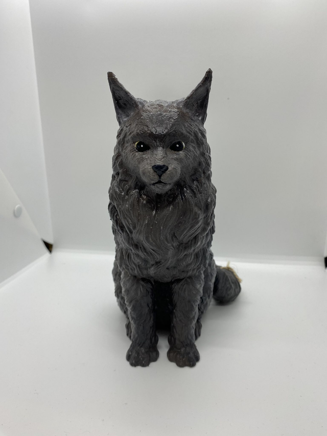 Hand-painted Maine Coon Ornament