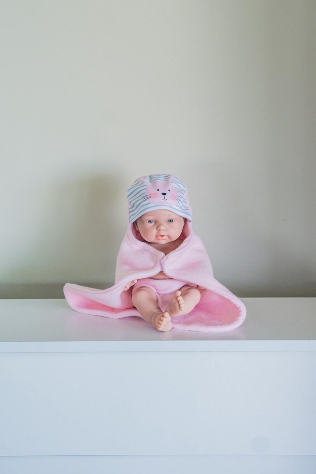 Poupée cape motif Lapin