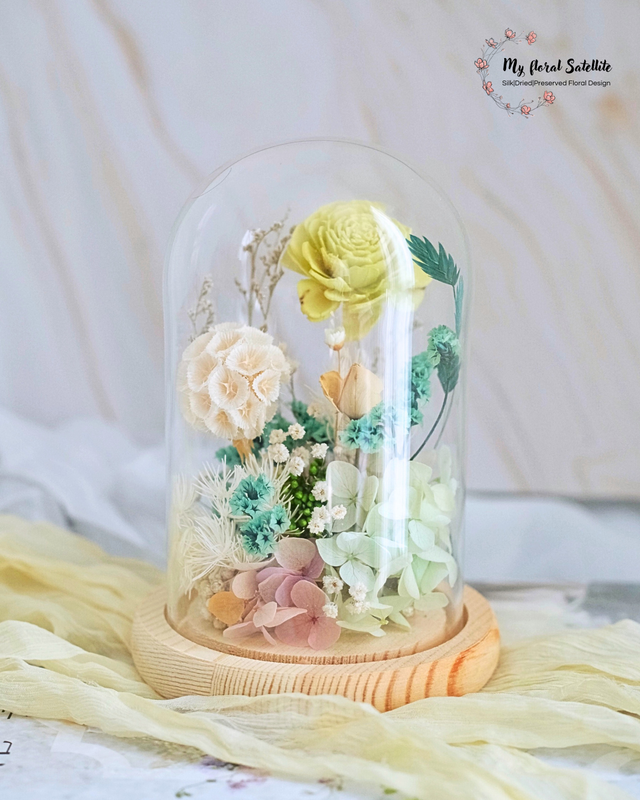 Verdant Calm | Garden in Glass | Preserved Bloom Arrangement