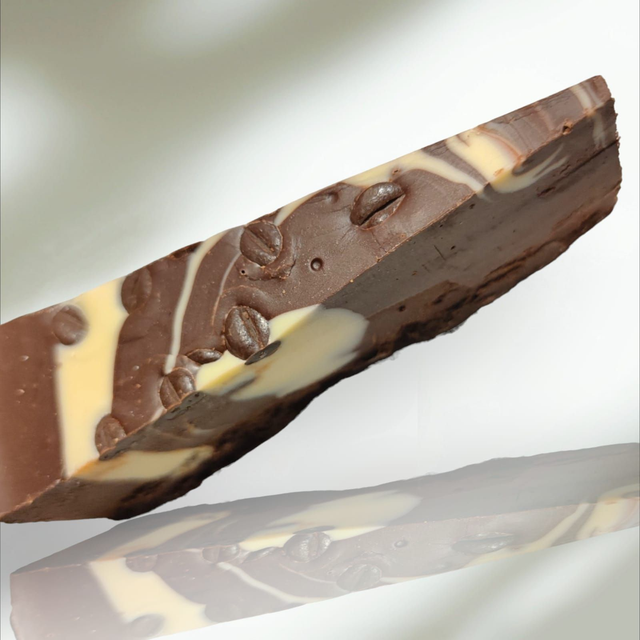 Edle Schokolade mit Coffee, Irish Cream oder Rum