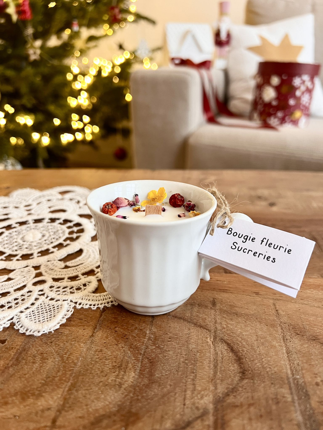 🎄 Bougie Sucreries - tasse à café "lignée"