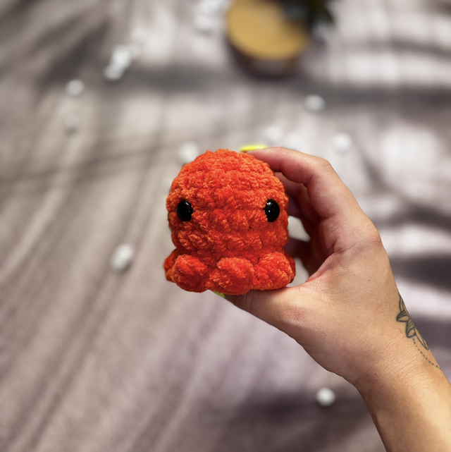 Porte-clés poulpe tout doux orange foncé 