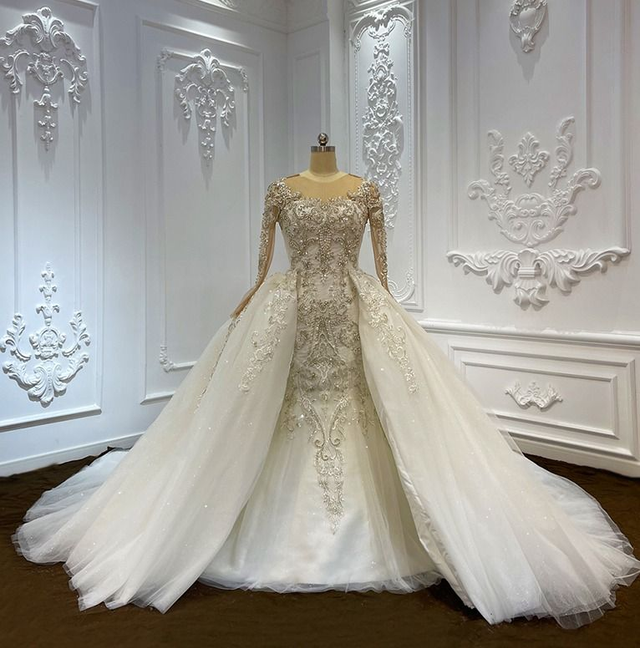 Robe de Mariée Sirène Doré en Dentelle et Strass / Réf : RMS63
