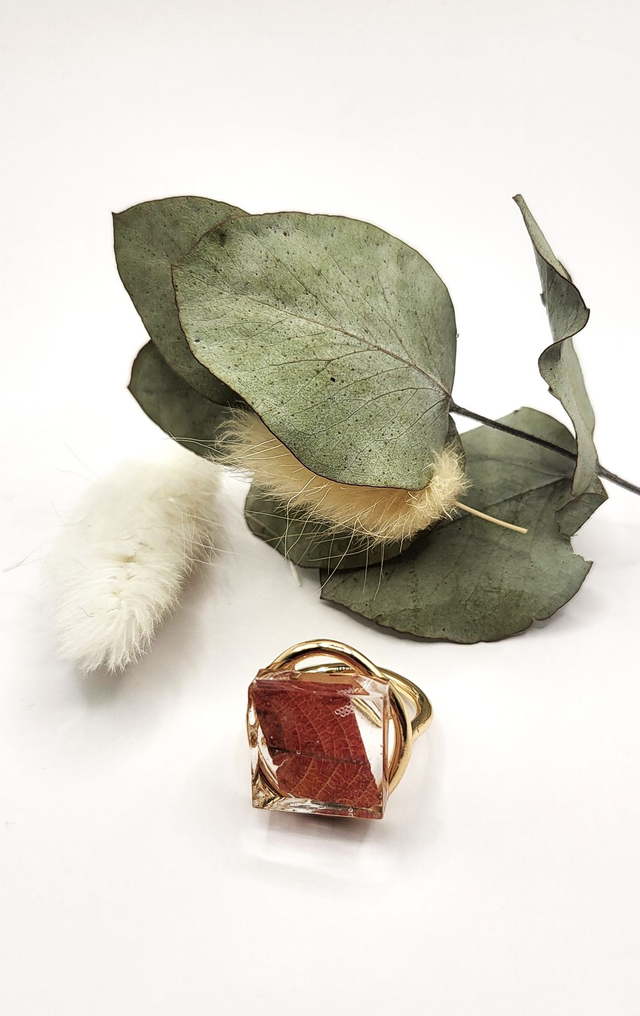Bague feuille séchée, forme carrée