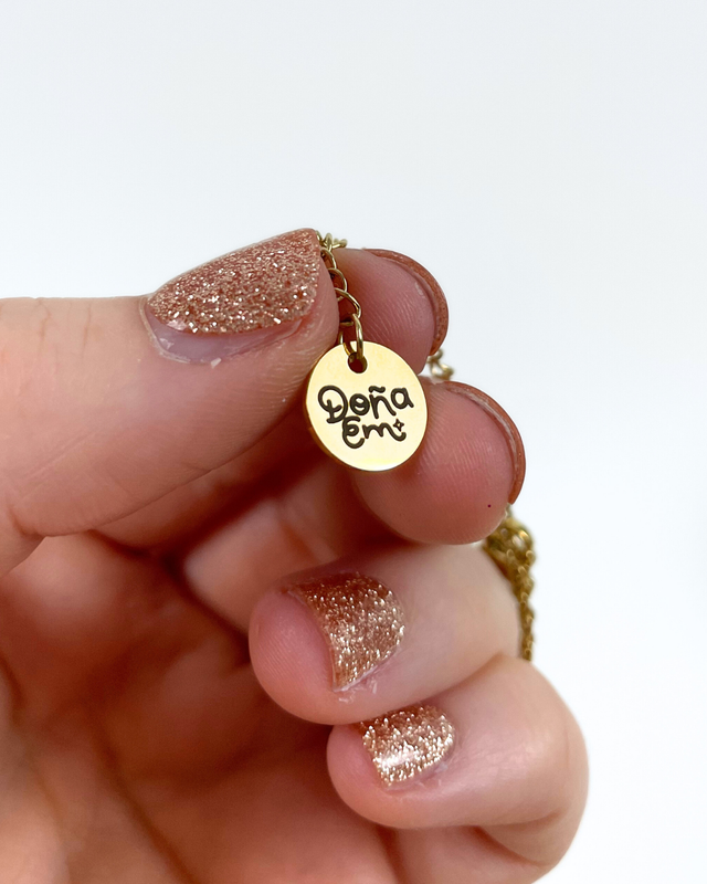 Collier médaillon "Doña" - Rouge carmin