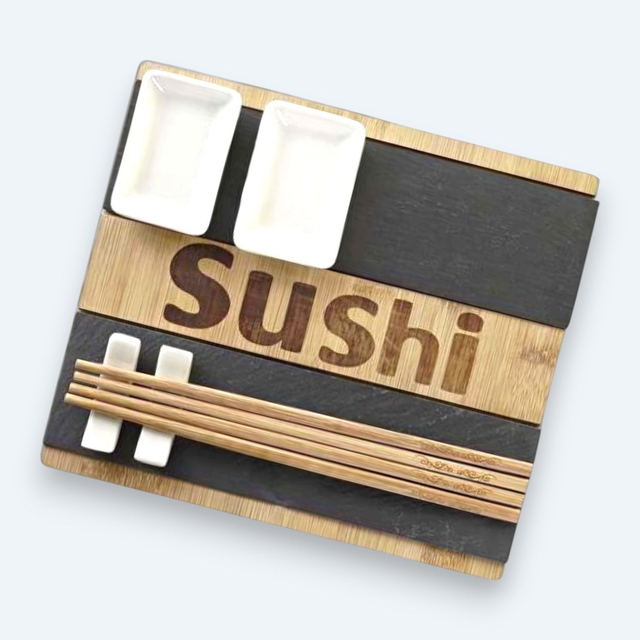 Japanisches Servierbrett aus Bambus & Schiefer (27×20,5 cm) – Inkl. Schale & Stäbchen