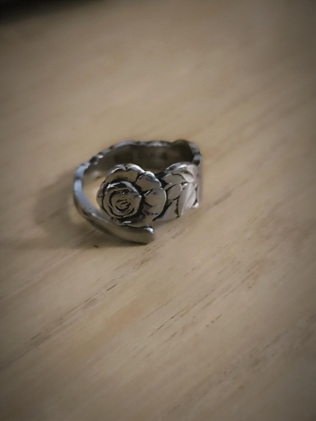 Bague rose  en metal argenté T55
