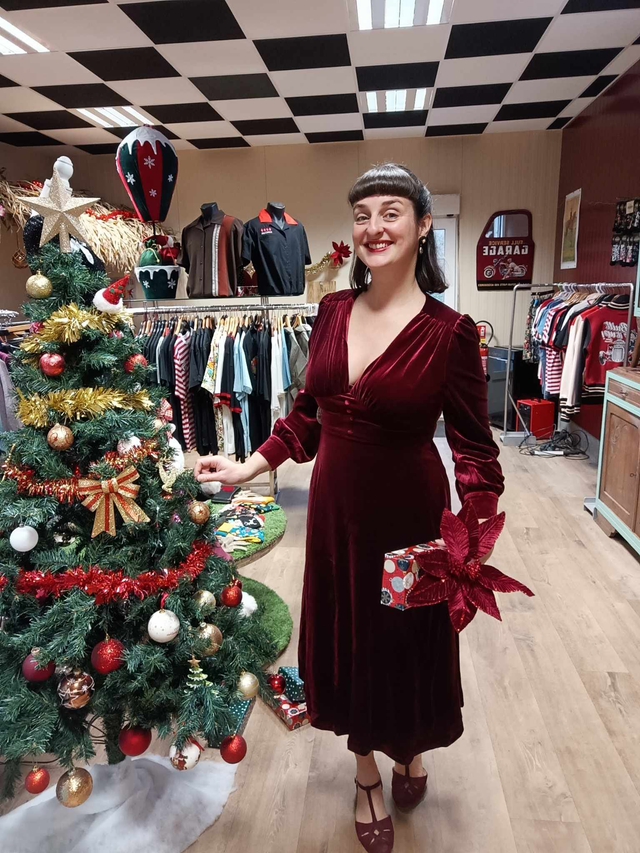 Robe évasée mi-longue en velours bordeaux festif Balia