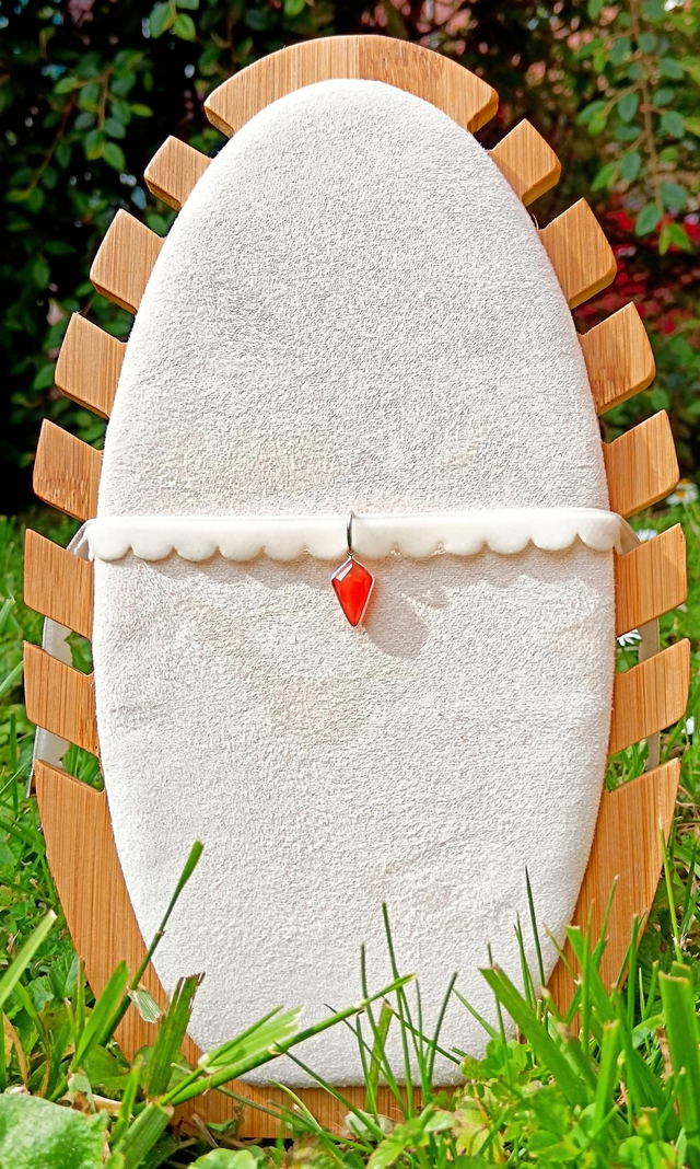 Ras-du-cou Douce puissance