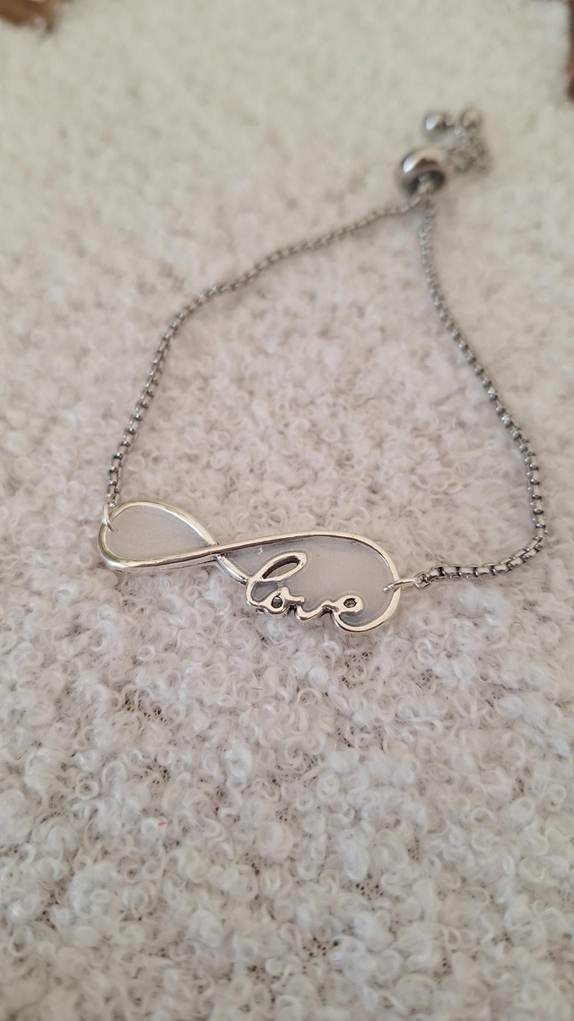 Bracelet infini love blanc