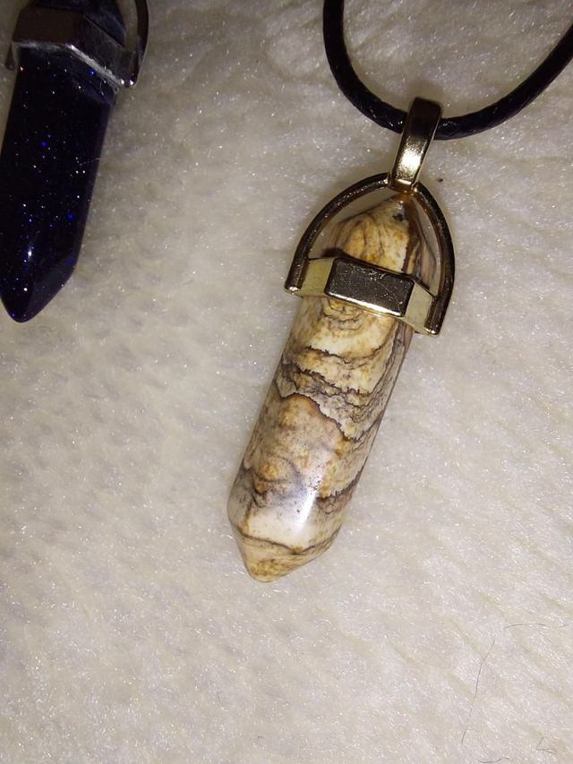 Picture jasper point pendant 