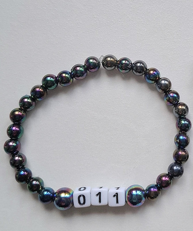 011 Eleven beaded bracelet 
