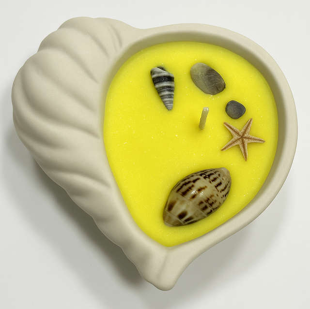 Shell Clean Lemon Scented Candle 