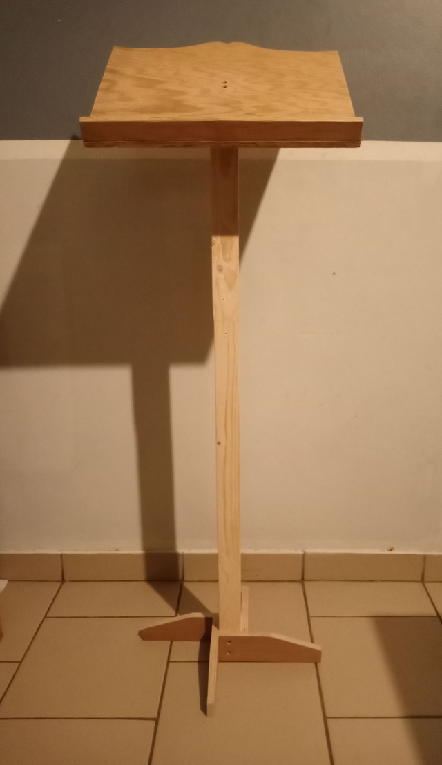 Pupitre de cérémonie livre