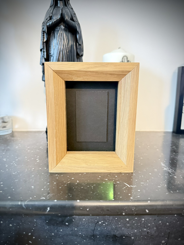 Petit cadre en chêne carte de visite