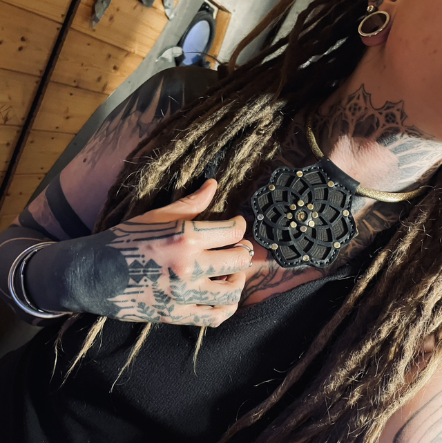 Torque ammonite sayagata