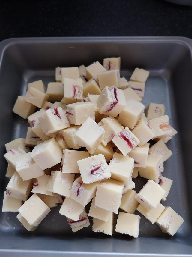 Jammy Dodger Fudge