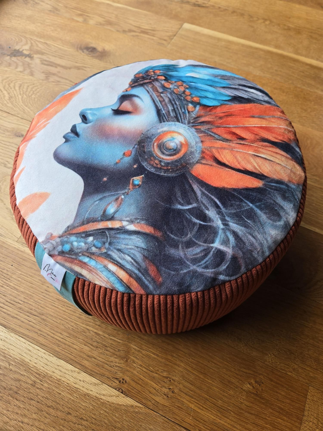 Zafu sacré femme chamane