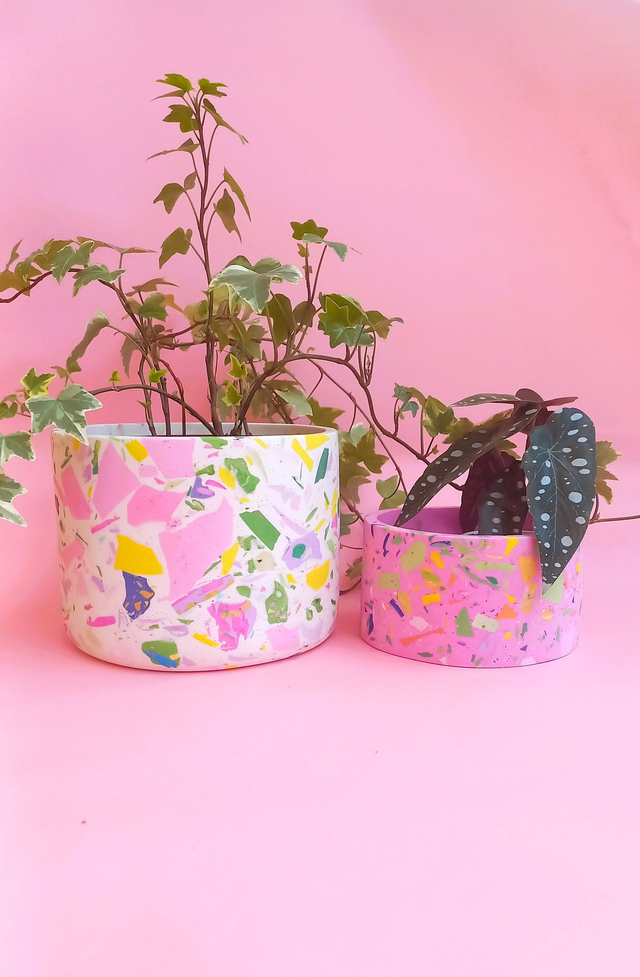 Osłonka na doniczkę pod makramę, biała doniczka, lastryko