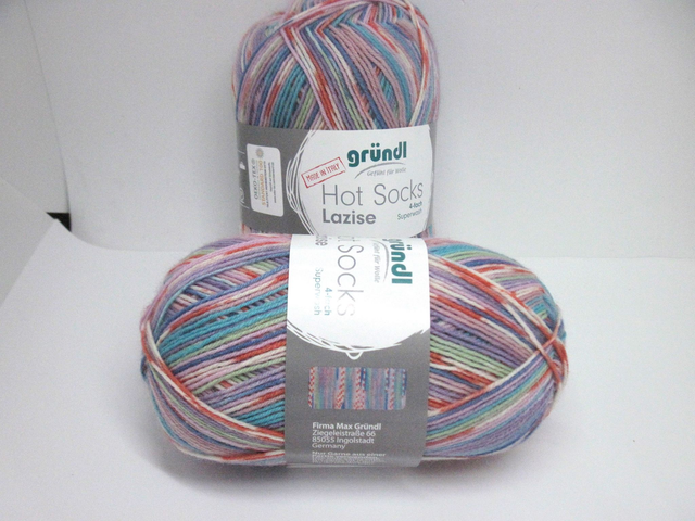 Pelote de fil à tricoter &quot;chaussettes&quot;  