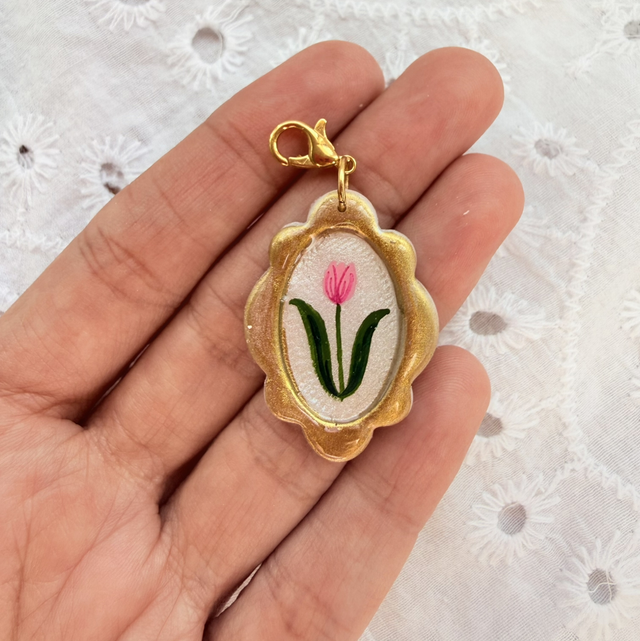 Vintage Gold Frame Pink Tulip Charm