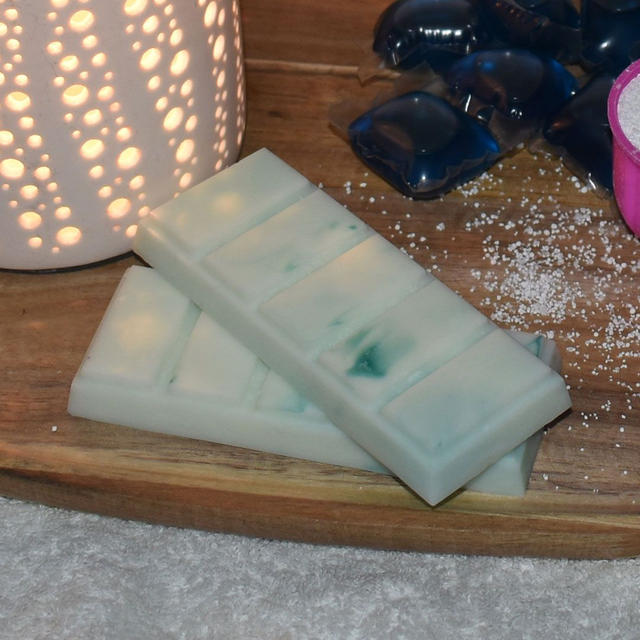 *WAXIDENT* Cosy Waterlily Snap Bar Wax Melt