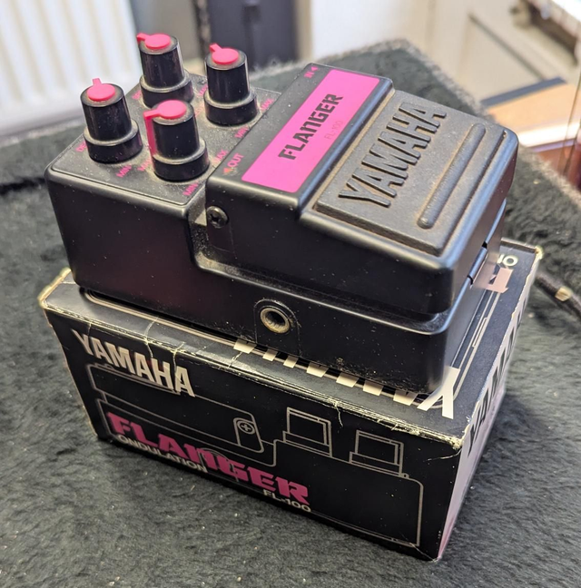 Yamaha FL100 Flanger