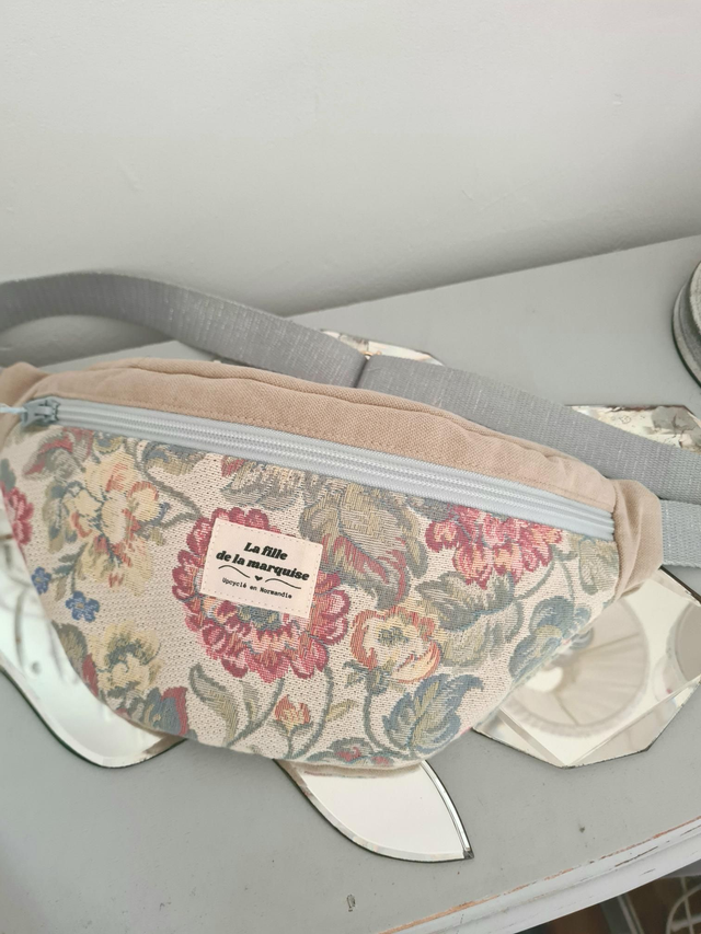 Banane en tissus upcyclés