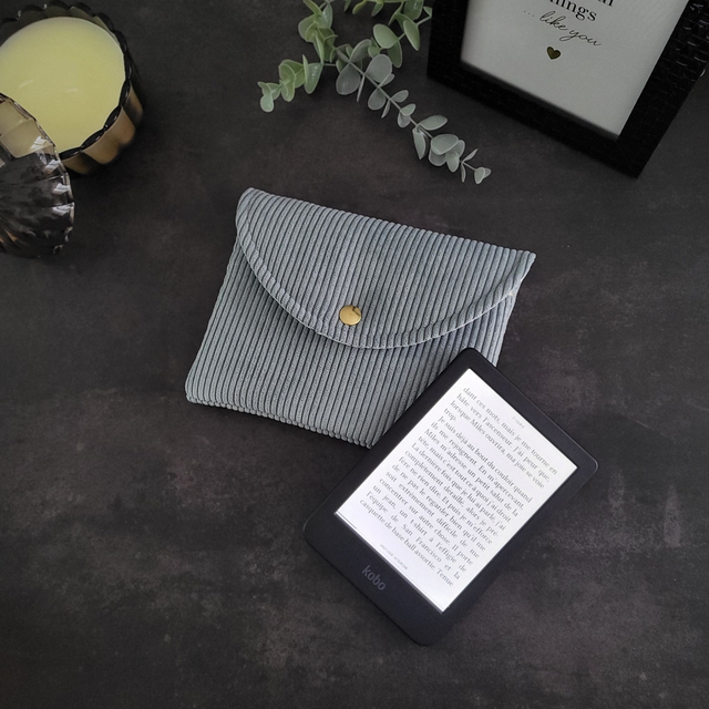 LISON - pochette liseuse ciel - 