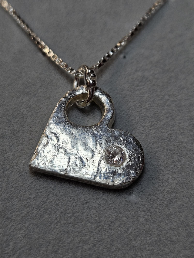 Silver heart with cubic zirconia necklace 