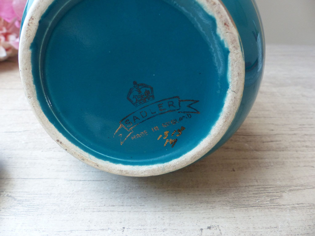 Ancienne Cafetière Sadler en Céramique Verte à Motifs Dorés – Rare Modèle Anglais des Années 1950 – Objet Vintage de Collection