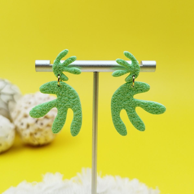 Boucles d&#039;oreilles &quot;Phycéa&quot; Vert pastel